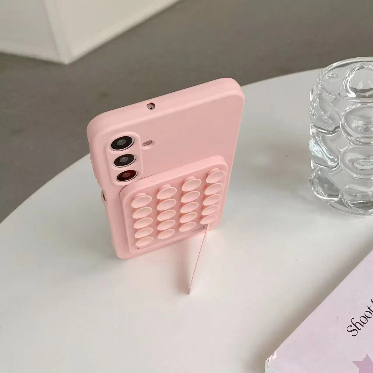 حامل هاتف مغناطيسي بكأس شفط لأ - مراجعة Phone Accessories Crochet وسعره