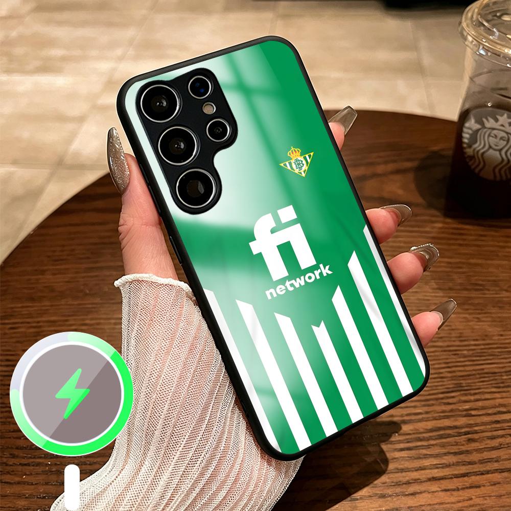غطاء هاتف فاخر بتصميم نادي بيت - مراجعة Magnetic Phone Case وسعره